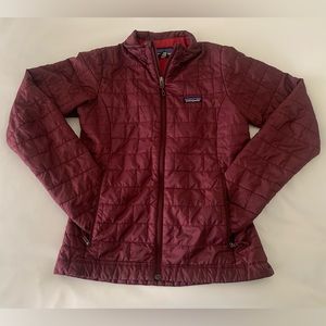 Patagonia Nano Puff Jacket in Maroon, Women’s size Small